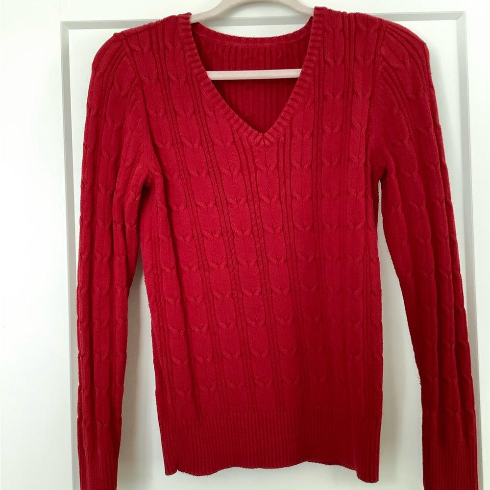 ❤️ ❤️4 for $15 Memorial Day Sale!!! 🌺Vibrant Red Cable Knit V-Neck Sweater🥰